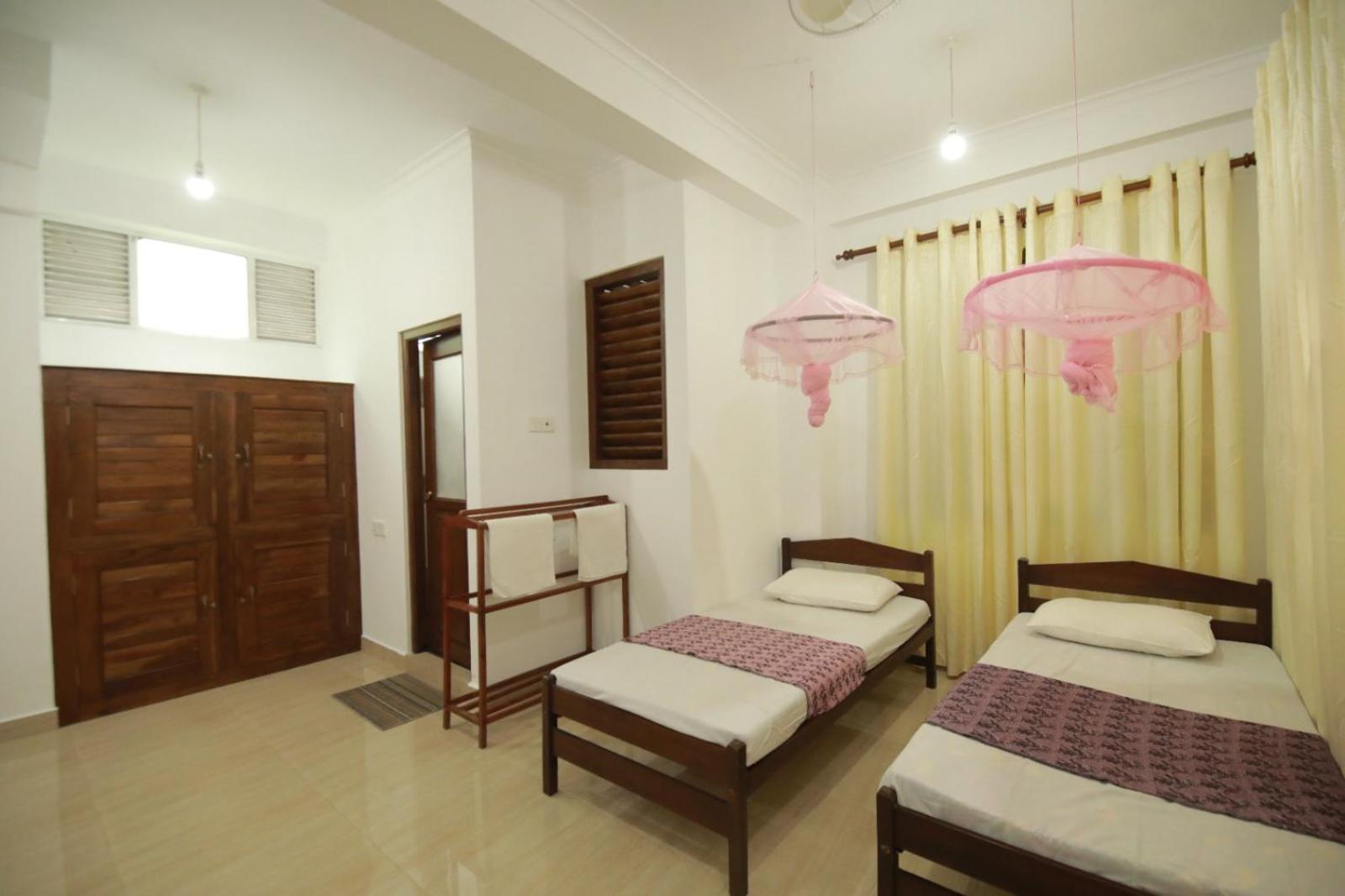 Renuka Inn Kandy Exterior photo